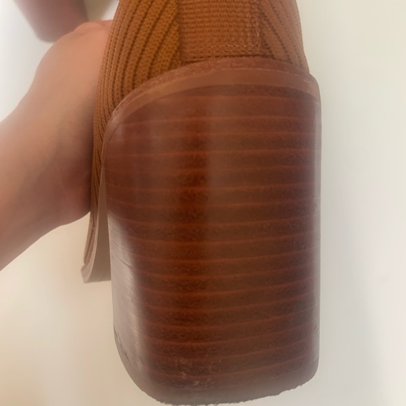 Steven by Steve Madden ribbed sock booties - Picture 5 of 6